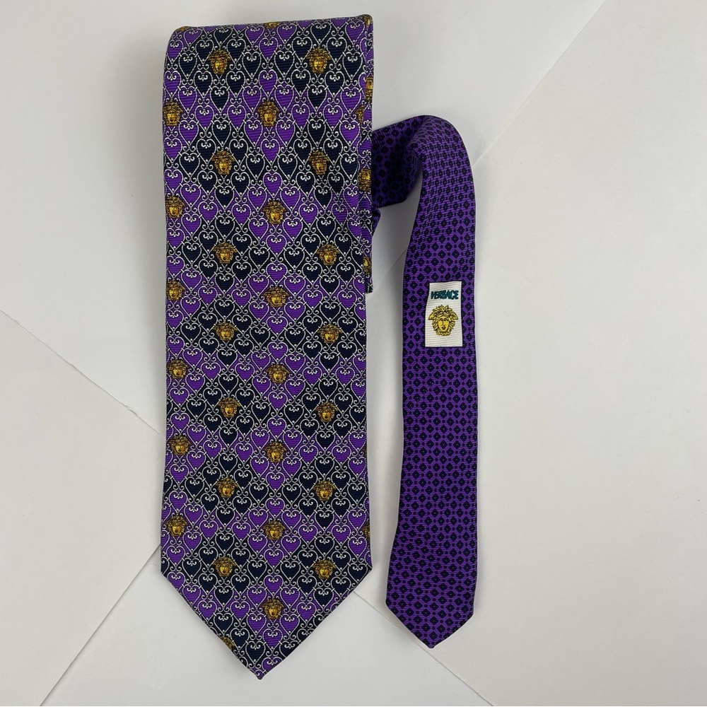 Gianni Versace Medusa Silk Tie Purple Black 57” Designer